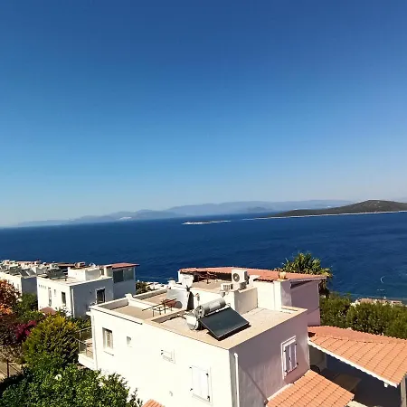 Villa Deniz Manzarali Müstakil Bodrum
